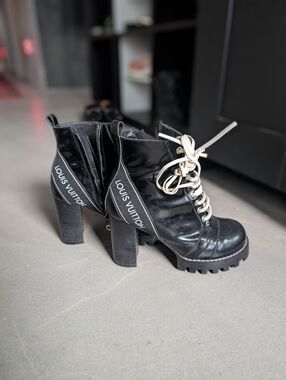 Louis Vuitton Star Trial Ankle Boot 38